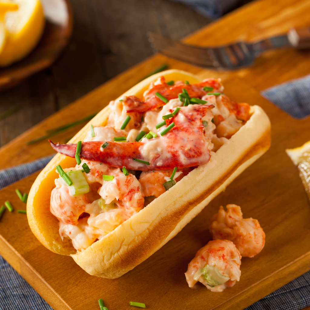 Yulduzli tatuirovka bilan porno yulduz Imomning otasi qiziga virussiz jinsiy aloqa haqida o‘rgatadi.