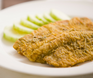 Pan-­fried curry pickerel fillets
