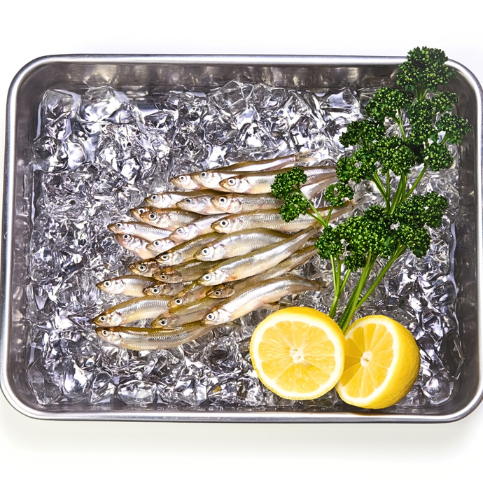 freshwater smelts whole 908 grams frozen
